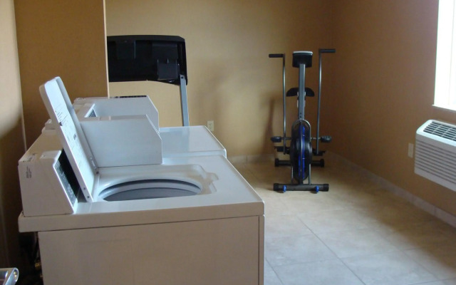 Cobblestone Hotel & Suites - Waynesboro