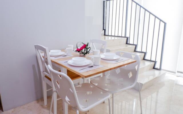 Spacious Satu8 Residence Near Lippo And Puri Mall