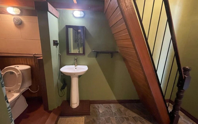 OYO 90368 Jono's Place Guesthouse