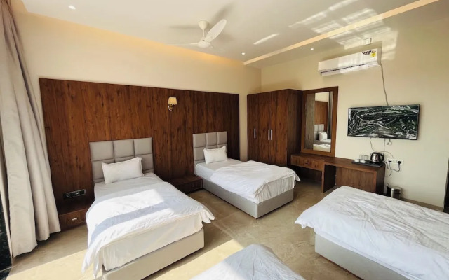 Gaurison Hotel&Resort