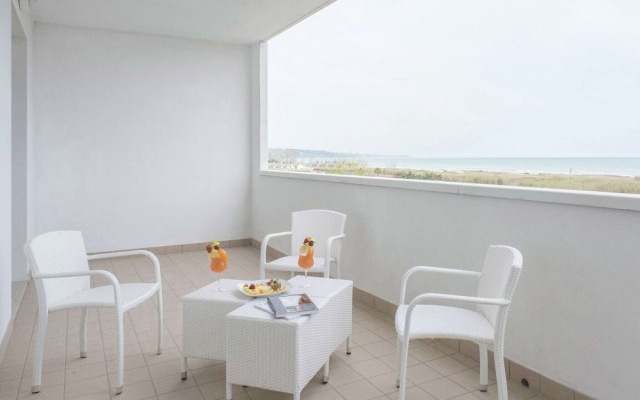 Beautiful Holiday Home in Vasto near Sea