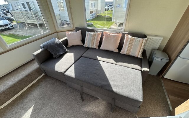 Lovely 2-bed Lodge in St Osyth
