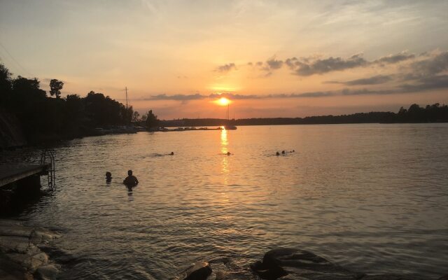 Vaxholm Harbour Bed and Experiences