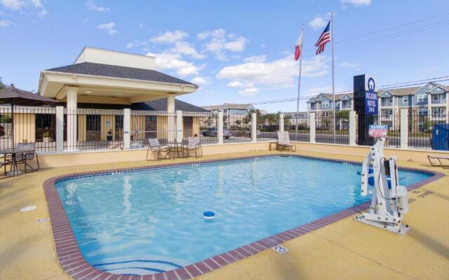 OYO Hotel Ingleside TX