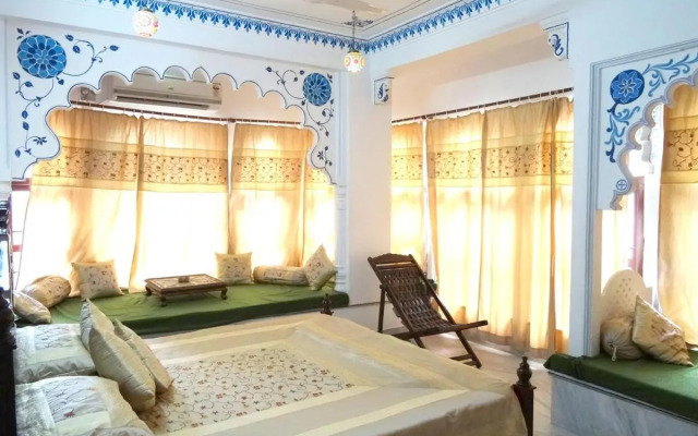 Hotel Pichola Haveli