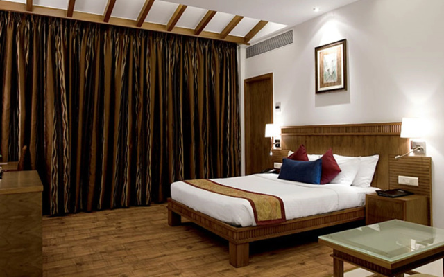 Hotel Jewel of Chembur – Guest Rooms – Mumbai