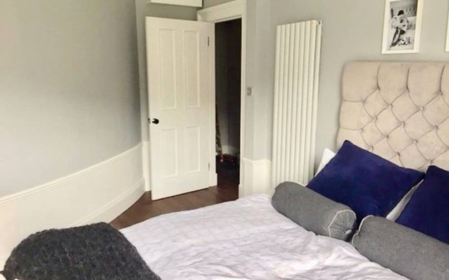 1 Bedroom Apartment in Edinburgh West End