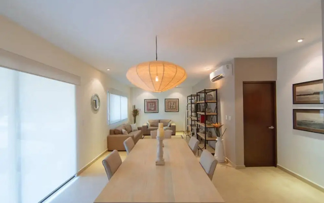 Amazing 2BR condo surrounded by nature by Happy Address