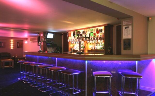 Dutchman Hotel