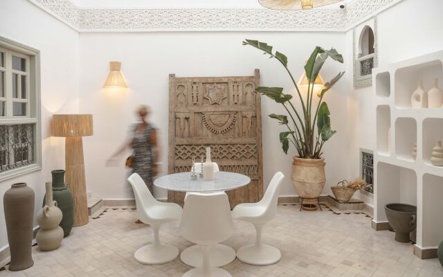 M-17 Riad & Spa