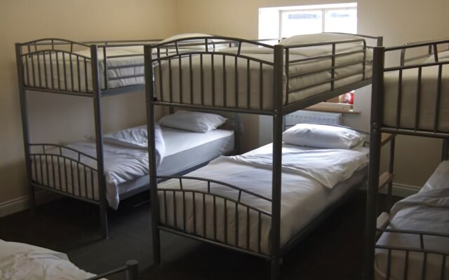 Tomlinson's Cafe & Bunkhouse - Hostel