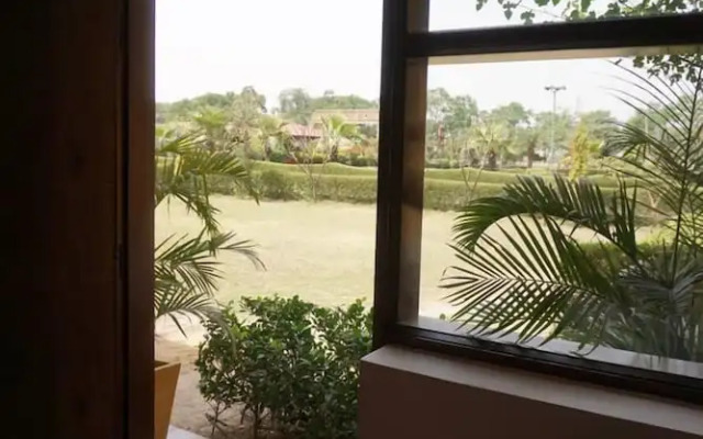 Sultanpur Resorts