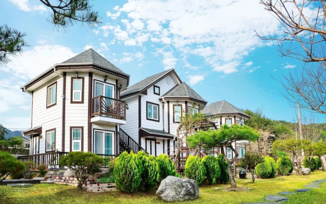 Samcheok Duelkkot Pension