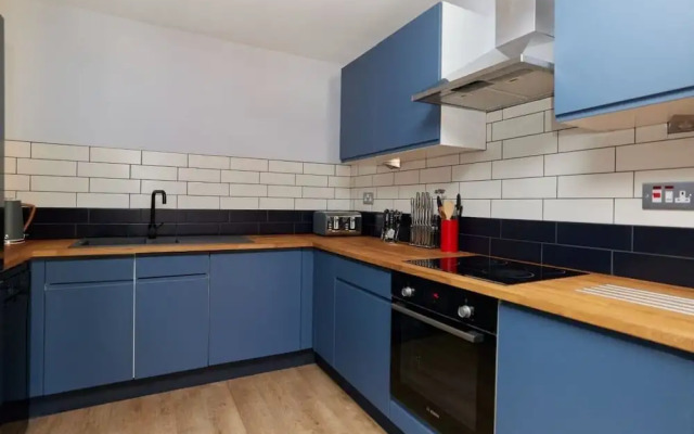 The Whitechapel Place Stunning 2bdr Flat With Balcony