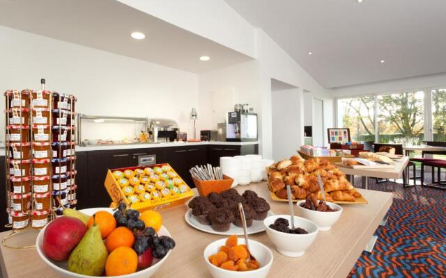 Holiday Inn Lille - Ouest Englos by IHG