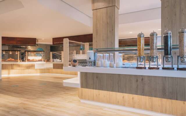 Iberostar Waves Royal Andalus