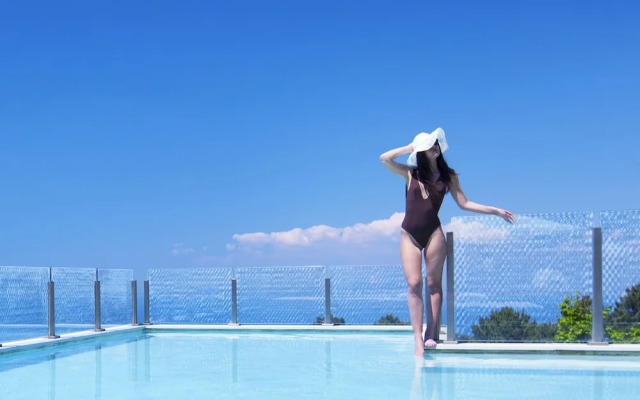 Exclusive Luxury Villa with Pool and Spa