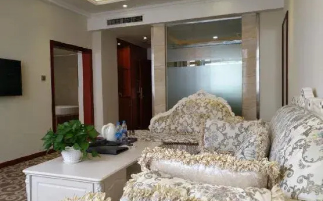 Fenglin Tianxia Hotel