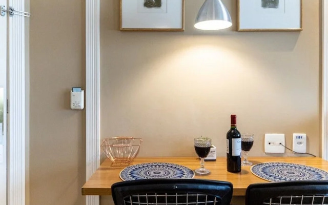 Kazanoah - Universe Flat