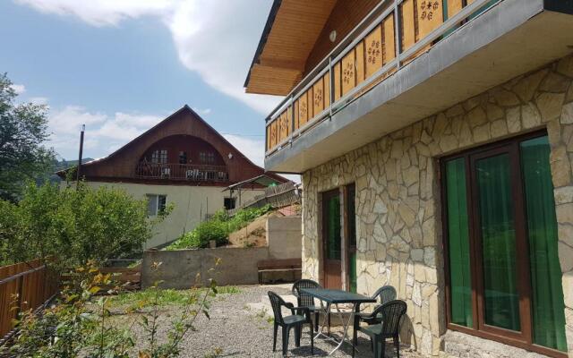 Villa B Barleon-Bakuriani