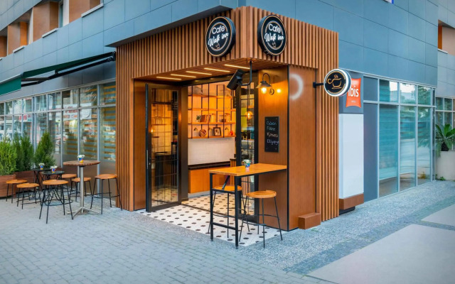 ibis Izmir Alsancak