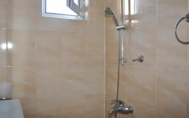 Realbatumi Hotel Anri
