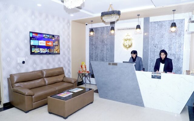 Shree Jee Hotel