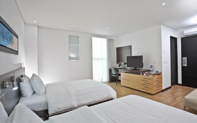 Hotel Sky Medellín