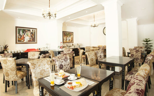 Hotel Sutomo