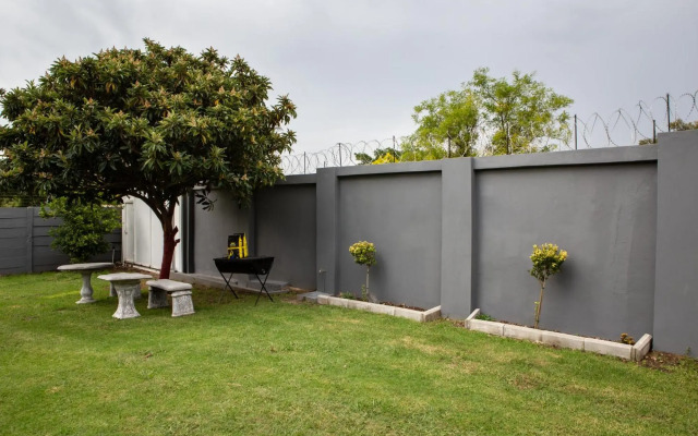 1 bed Willow Executive suites