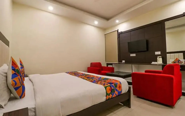 Fabhotel Agk