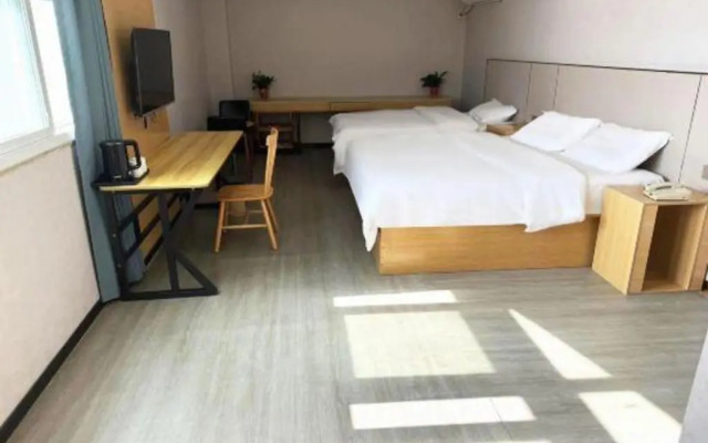 GreenTree Inn Changzhou Menghe Town Chengfeng Building