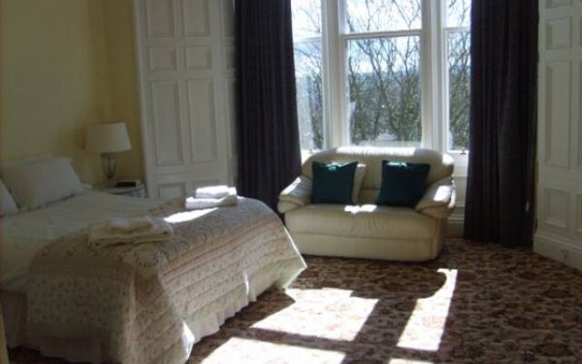 Newstead Bed And Breakfast