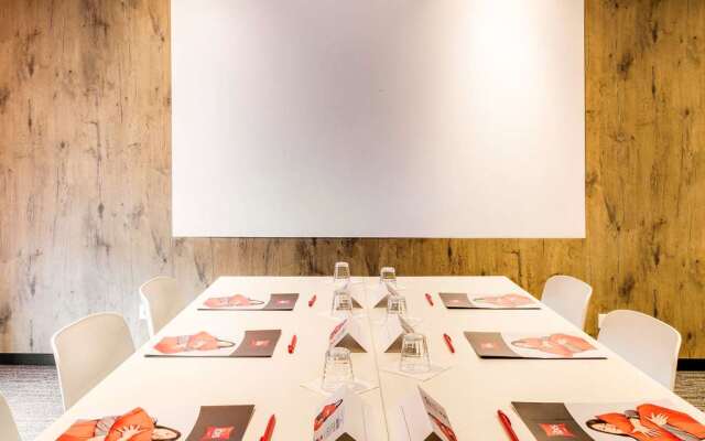 Ibis Montceau Les Mines