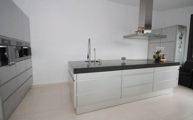 Gorgeous Villa in Santa Cristina D'aro With Pool