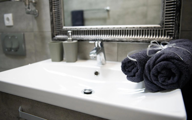 AvalonRestApartments