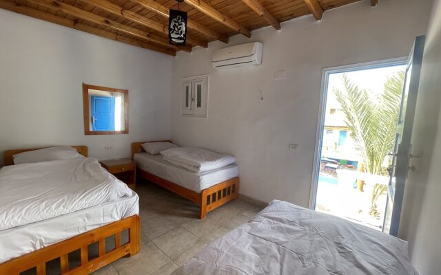 Auski Hostel Dahab