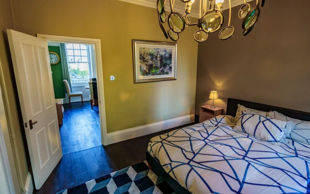 Stylish One Bedroom Flat in Kensingston, London