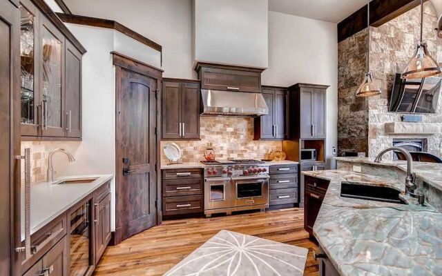 Highwood at Shock Hill by RedAwning