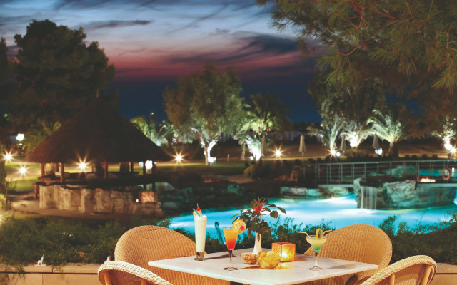 Porto Carras Meliton Hotel