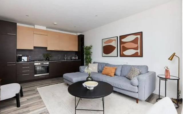 The Wembley Getaway Lovely 2bdr Flat