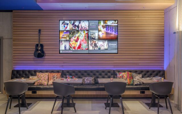 Moxy Glasgow Merchant City