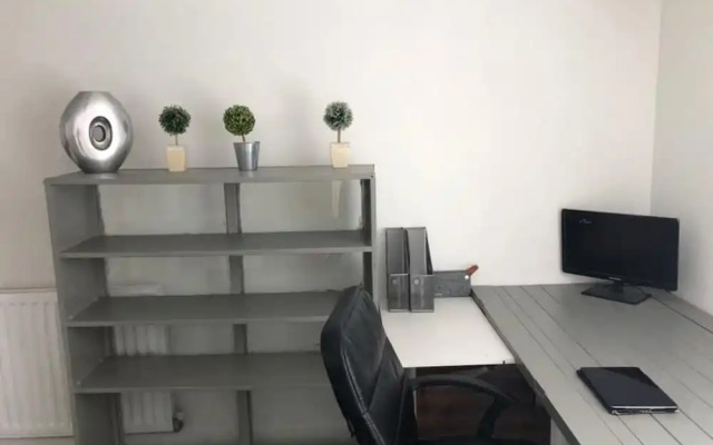 Fabulous 6 Bedroom Victorian Period House