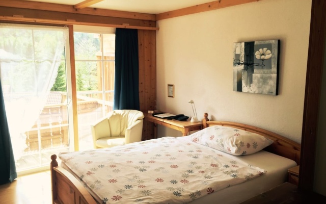 Chalet Hotel Adler – Guest Rooms – Kandersteg