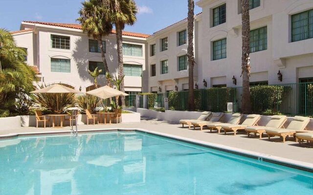 DoubleTree by Hilton San Pedro - Port of Los Angeles