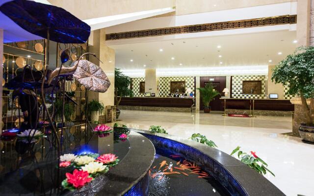Taishun Xiangzhou New Century Hotel