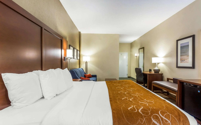 Comfort Suites