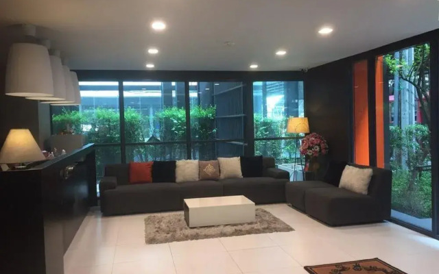 Hue Sukhumvit 62/3