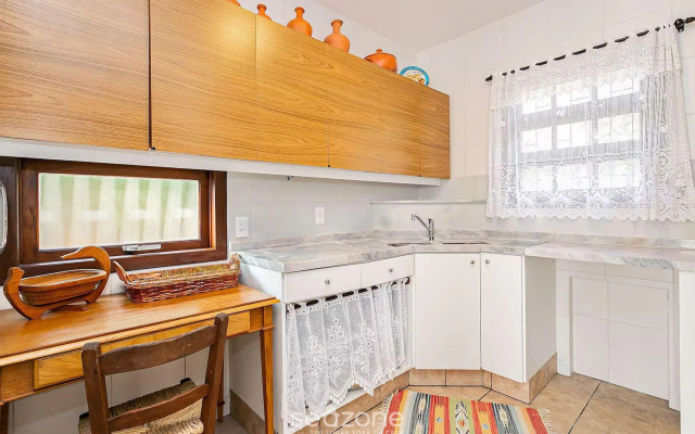 Bela casa frente mar em Santo Antônio CDA1647