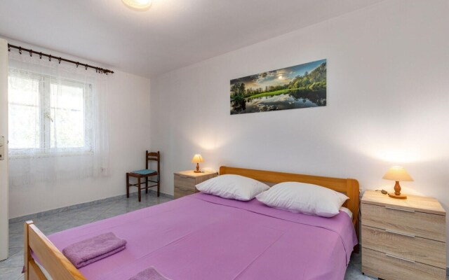 Awesome Home in Klenovica With Wifi and 5 Bedrooms